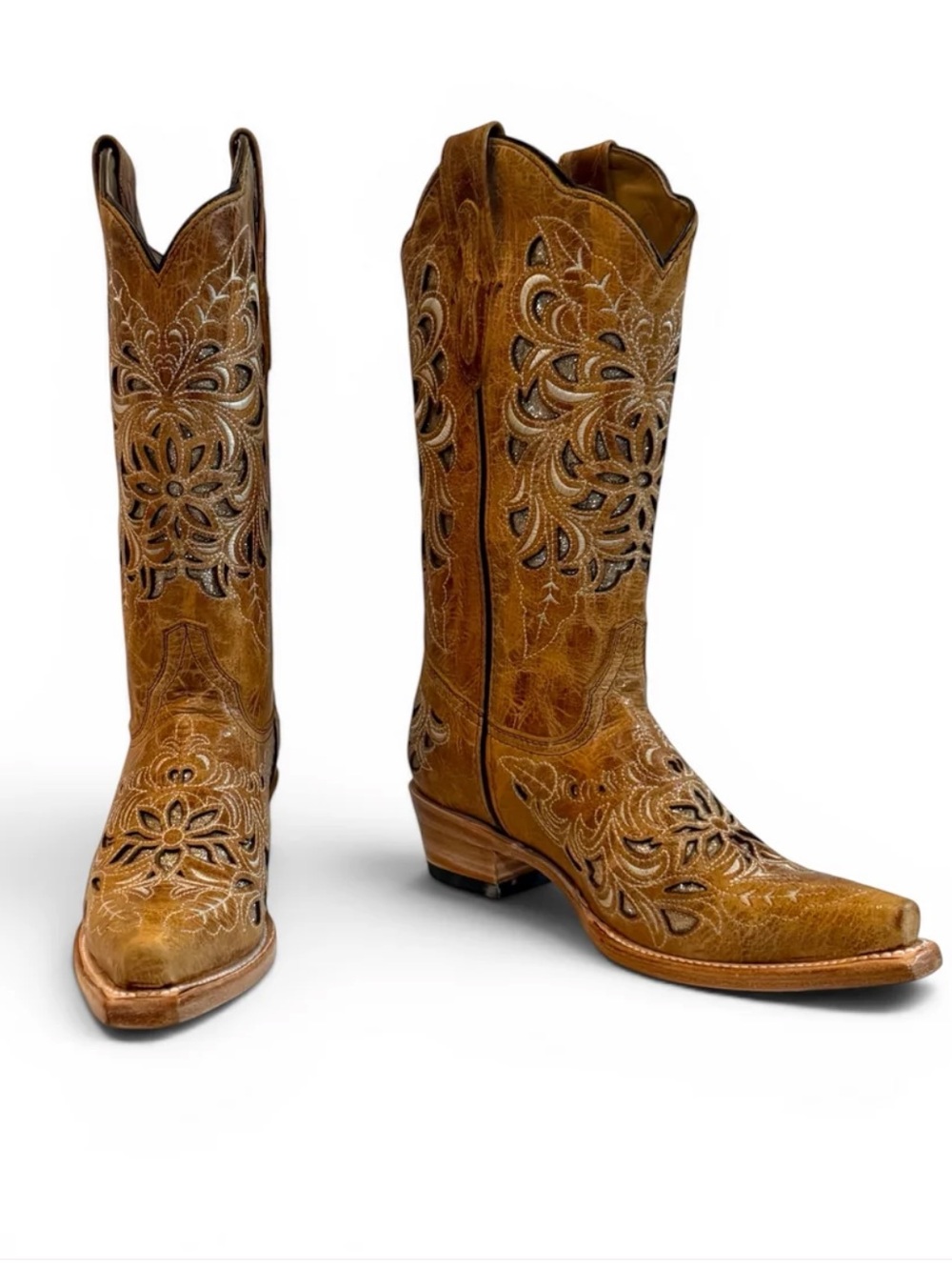 Brown Laser Cut Embroidered Leather Western Cowboy Boots!  NEW size 10.5 🔥